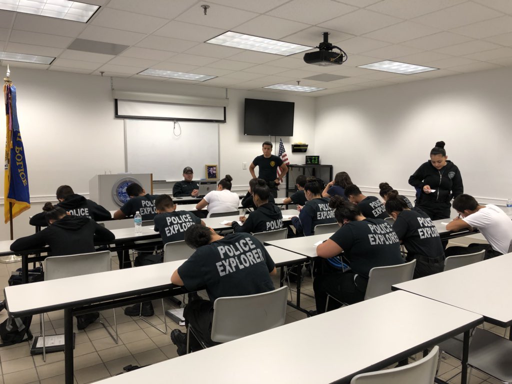 mpdpoliceexplo1's tweet image. Come join our next meeting. Every Wednesday at 5:30-8:00pm, Post 122 weekly meetings . @AlbertGuerraMPD @MiamiPD @mpdpoliceexplo1