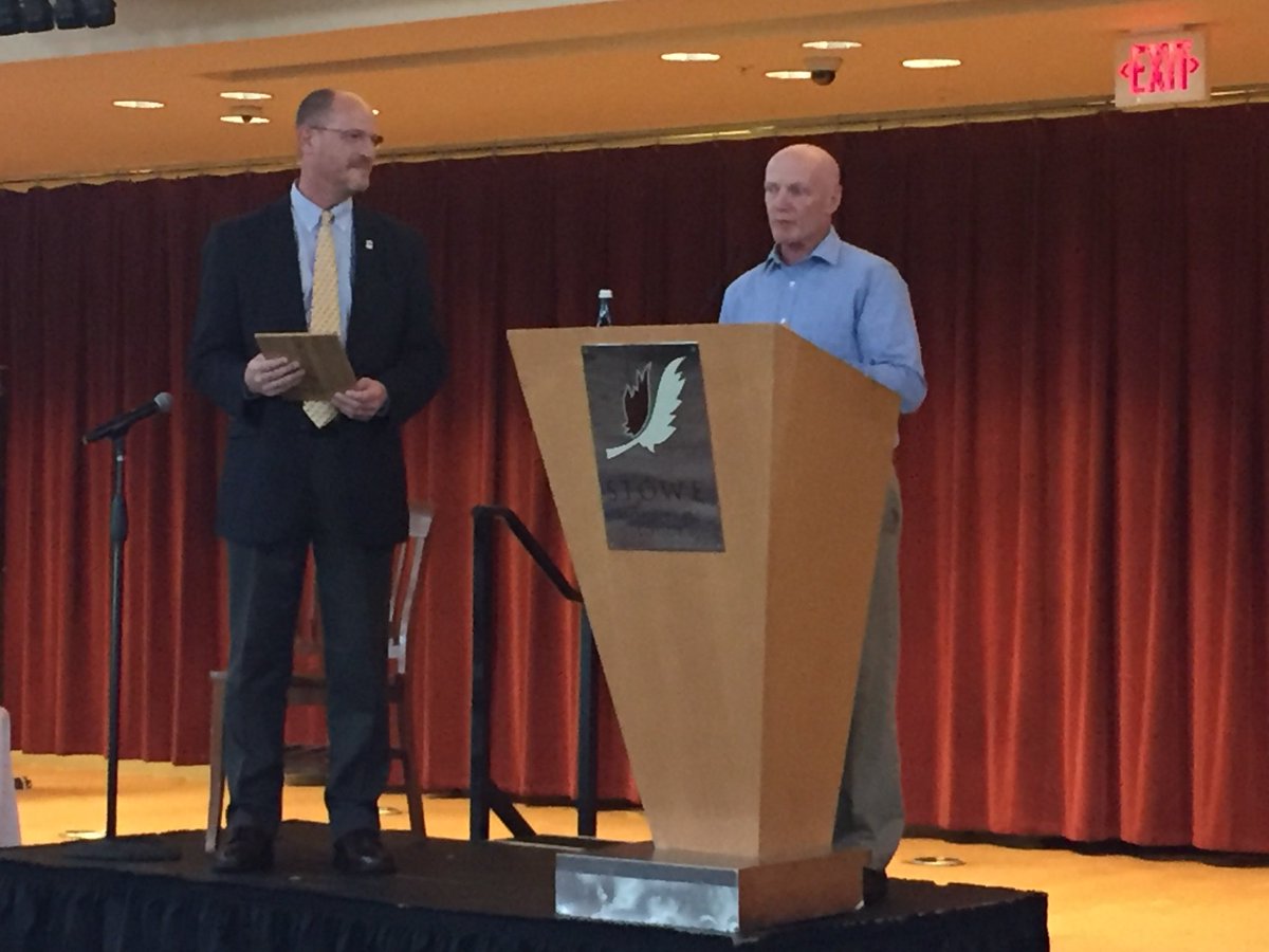 JLincStine's tweet photo. Kudos to @WDNR Pat Stevens on receiving @ECOStates President’s award #ECOSFallMtg18 #ECOSilverAnniversary https://t.co/ZLHChH9Fte