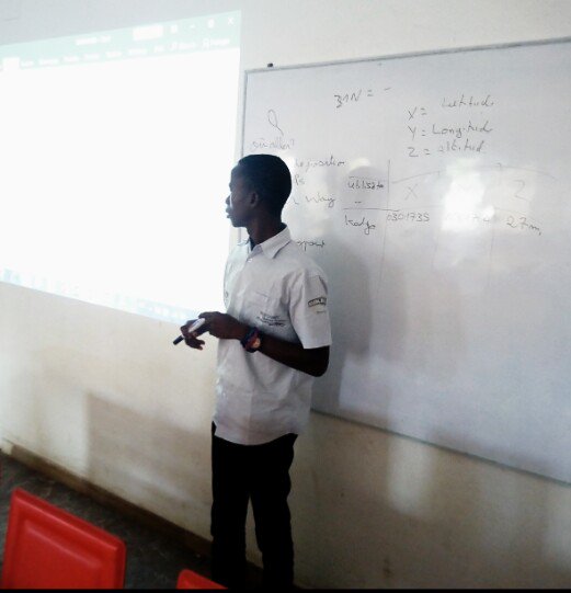 WoegnaY's tweet photo. J'étais à la #WoeAcademy cet après-midi pour suivre une formation sur l'utilisation du #SIG et #QGIS avec @TchodieFidel 
@senamekoffi @FrDlp @LDenium @danielcomlan @TOGBE99 @MAGLOSONZEPHYR1 @AFalid @AboaAnita @Hekamiah4 @danwoubo_samuel @AdenyoEli @GabaPatrick2 @AtchaviL https://t.co/Dtkf4VB679