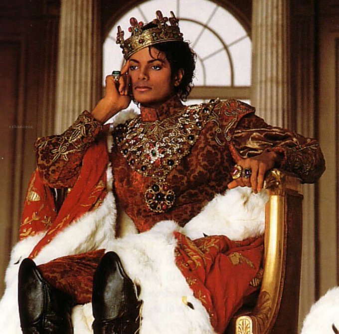 Happy 60th Birthday!!!#MichaelJackson #RIP #King 🌹🙏🏽 https://t.co/Ti1QUWpA85