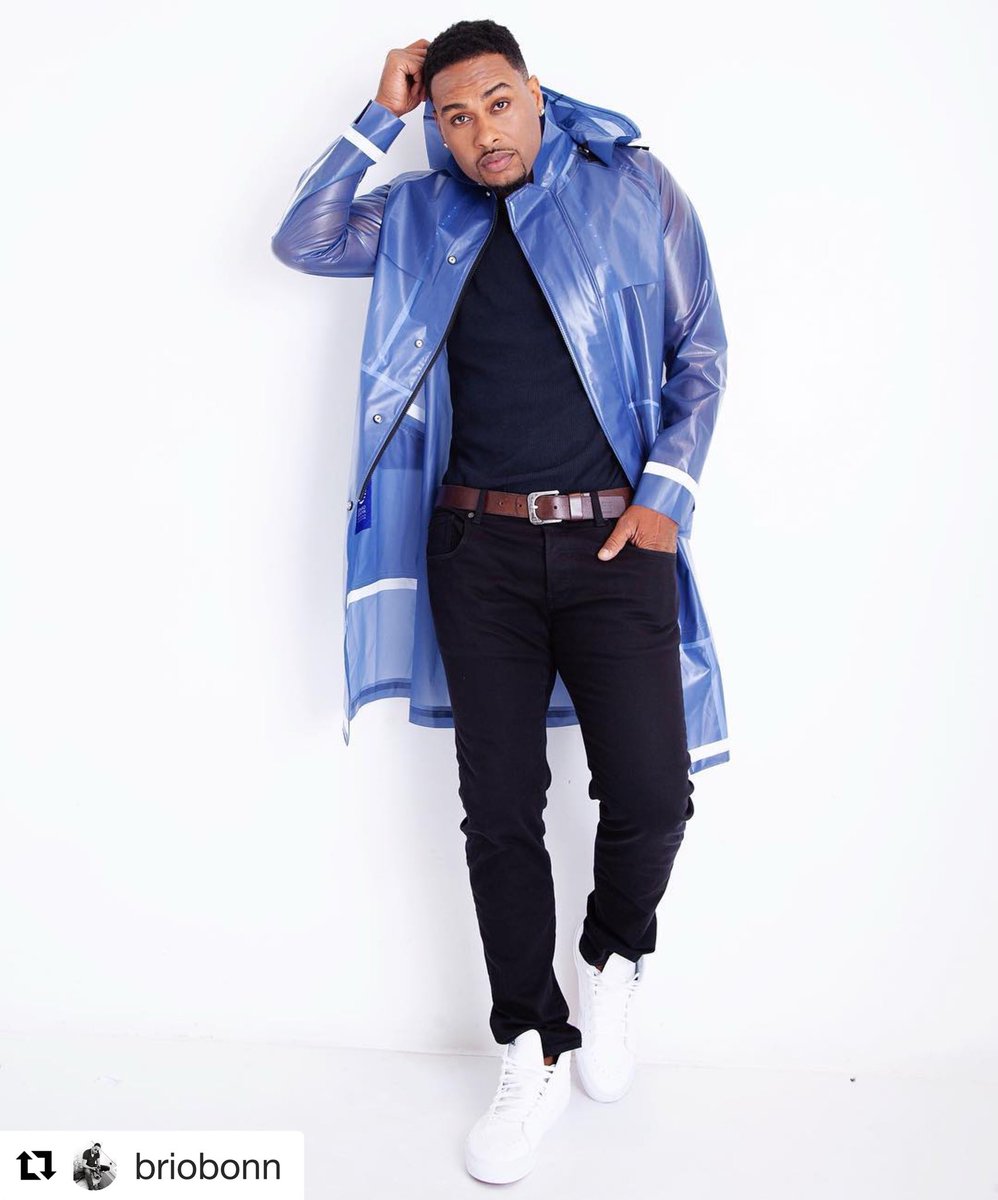 RaheemBrock's tweet photo. • Brio •
.
Styled by @jamesrsanders 
Shot by @williamh215 
Mua @mspowder 
🧞‍♀️ @seleahsimone

#photoshoot #actor #model #actorslife #mensfashion https://t.co/I0G4vpx4K8