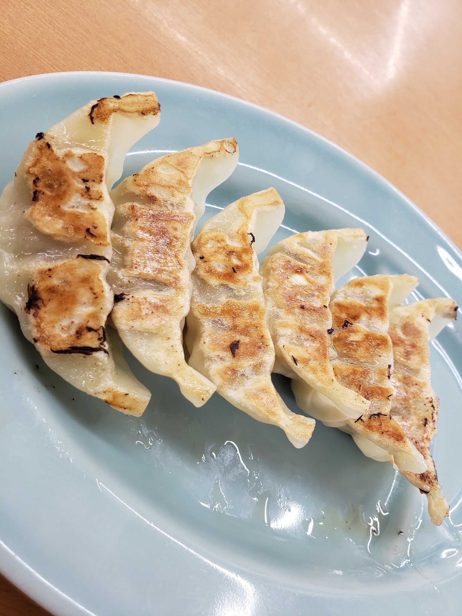か な 痛風マスター 東北自動車上河内sa上り うわさの唐揚げ定食 単品餃子 ここの唐揚げ定食好きなんだよなぁ と 気になっていた餃子 東北自動車道 東北道 Sa Pa T Co Ixcqaufase Twitter