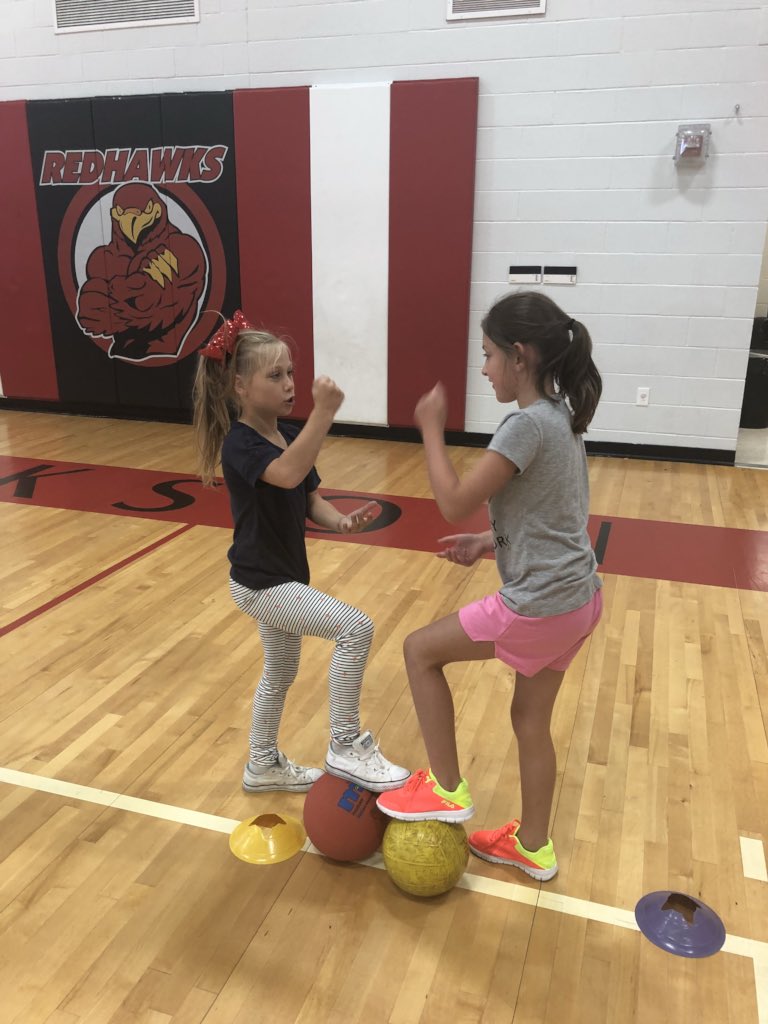 krisbeth99's tweet photo. Rock, paper, scissor, soccer dribble!  #GCready #RedhawksSoar https://t.co/7rqmKRo2V3