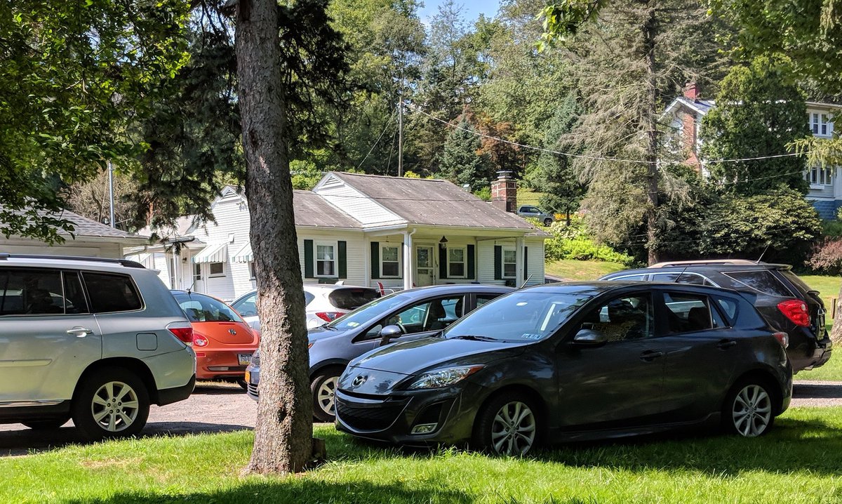 Professional shoot at our house today. I can't post photos from that, but look at the insane number of cars at our place. It's a crazy Wednesday when your living room turns into a makeup studio and your dining room, the green room!