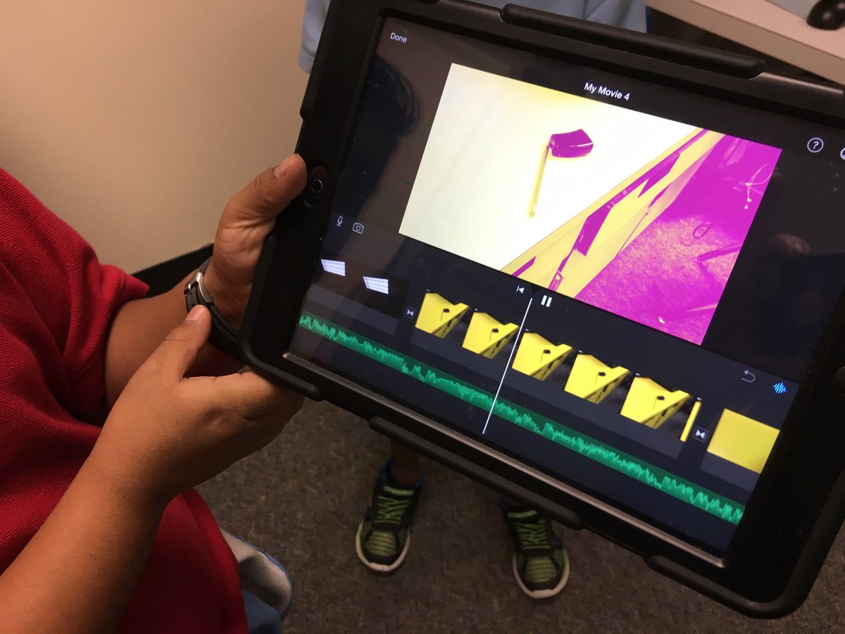 techteacher78's tweet photo. Chancellor students getting creative with iMovie #technologyclassrocks https://t.co/cHkjMl12Vf