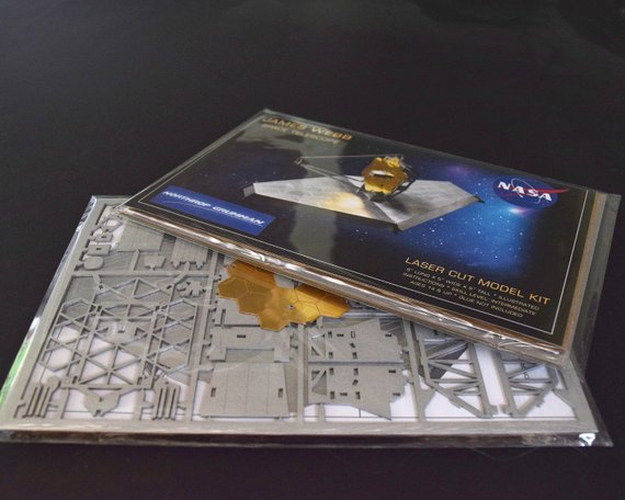 Get ready for the 2021 launch of the James Webb Telescope with this model. Perfect for astronomy lovers! colossalshop.com/products/james…