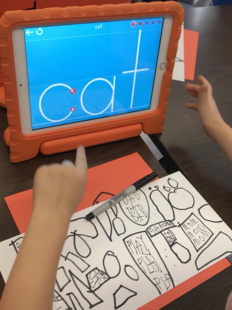 AshleyCoon11's tweet photo. After becoming ruler ninjas and creating shapes- now first grade students are filling their shapes with words of things that they like. #gettingtoknowoneanotherbetter #spelling #writingandart #ELAinArt #lovehavingaccesstoipads #MarcellusCSD #MCSD https://t.co/twvy7NbObc
