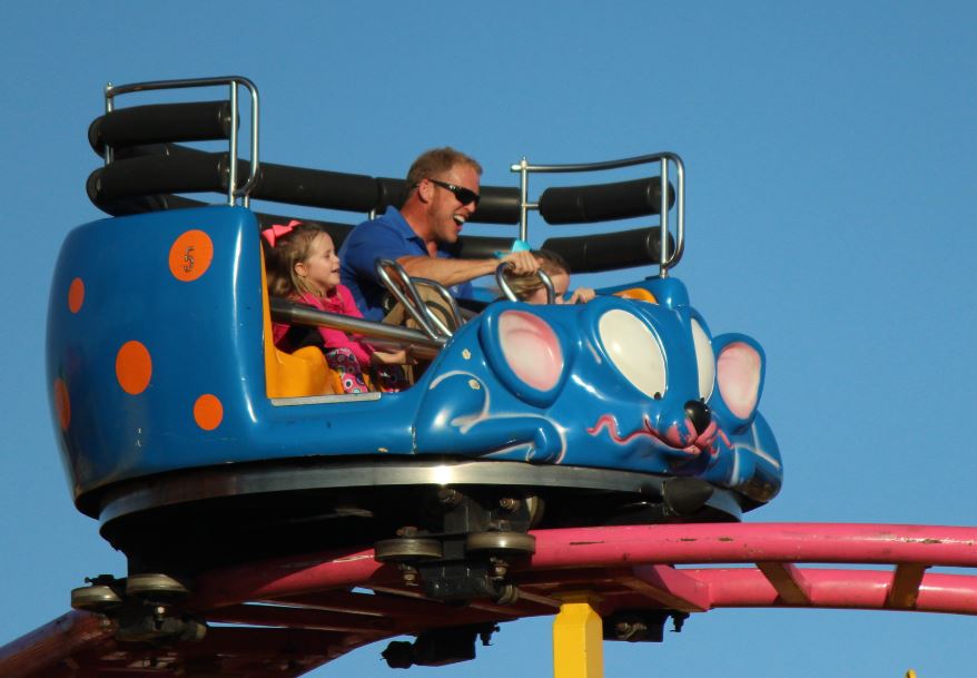 VisitStatesboro's tweet image. Excited to announce that we will be selling 1/2 Price #KiwanisOgeecheeFair tickets again this year! Stay tuned for the kickoff date! #Statesboro #georgiasouthern #fair #georgia #fairfun