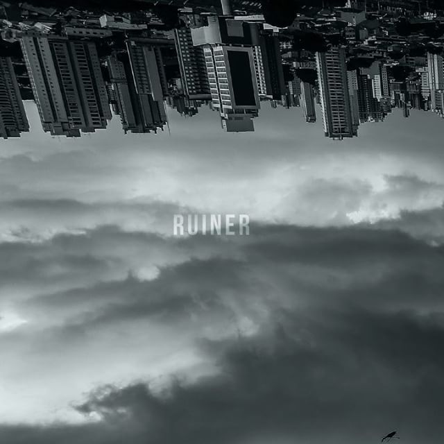 LIGUE O SOM 🔊💀📢 Resilience passando na sua timeline pra mudar os humores. Clique no link da bio e ouça o ep completo!

#wearethechapel #greyskullchapel #resilienceep ift.tt/2x7uEPd