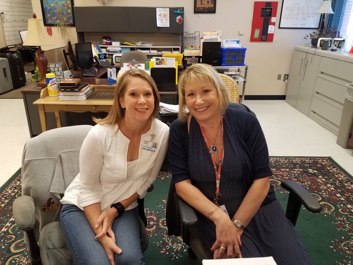 Thanks to our awesome moms and dads! Today's volunteers include interviewing 5th grade students for Biztown.  We are currently looking for library and work room helpers.  Contact Julie Porter at kenroseptomembership@gmail.com if interested in volunteering.  You are appreciated!
