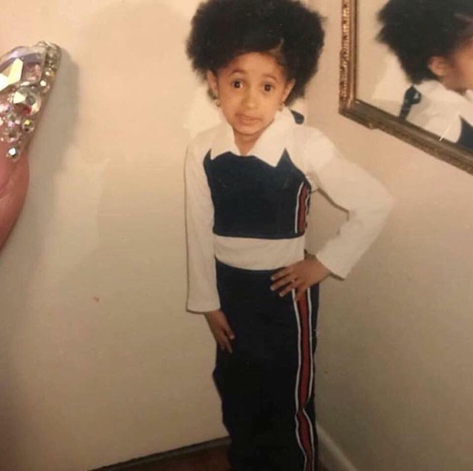 “my momma said i can’t spinanight cuz you got roaches” 

#NFID19