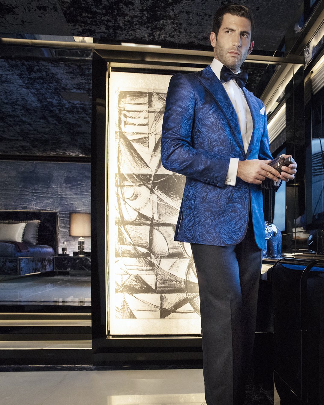 Stefano Ricci on X Add an electric blue attitude for your special evenings. Exalt your style with a stefanoricci tuxedo jacket https t aKgmeIDn9b https t A3BlQhonoT X