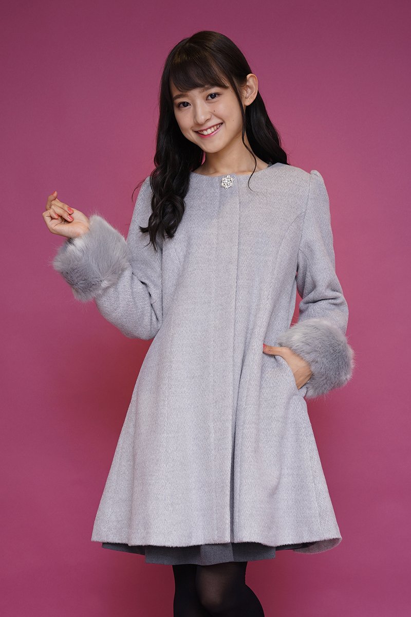 _fashionwalker_'s tweet photo. 【Cherite by PRIME PATTERN】
10月の新作が先行予約スタート★
旬柄チェック、ふわもこファー・・・"ココロ踊る可愛さ"がいっぱい♪
https://t.co/Nq4Jw93vQW
#primepattern #シェリエットバイプライムパターン #冬アウター #2018秋冬 #立花玲奈
@I__am_rena https://t.co/o7Iyela7kF