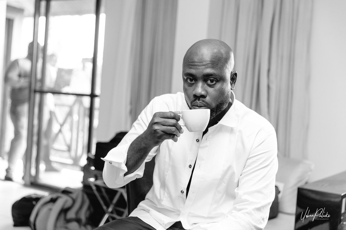 sarkodie's tweet image. Happy bday to man like @JayKJS ... God bless you with Life nana !!! And thanks for everything! Celebrate Life ❤️