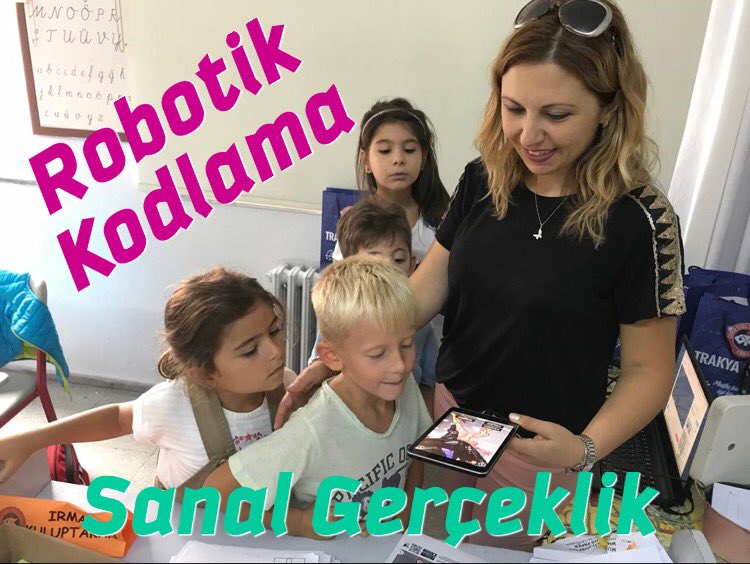 trakya_koleji's tweet image. 2018-2019 Eğitim Öğretim Yılı Uyum Haftasında 1.Sınıf öğrencilerimiz bugün Robotik ve Kodlama dersi öğretmenleri ile tanışarak dersleri ile ilgili genel bilgiler aldılar ve Sanal Gerçeklik Uygulaması yaparak seçtikleri karakterleri yazılım aracılığıyla canlandırdılar.. #robotrak