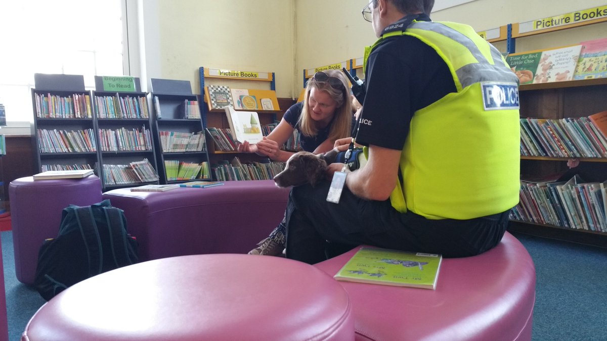 BillesleyWMP's tweet image. Another great community ward cafe at the #Yardleywoodlibrary today. many thanks to the library, #pddelph, @martin_cadd .#communityengagement, #wmnow, #activecitizen. Lots of funding forms passed out with some great ideas for the community. @InspMurrinWMP