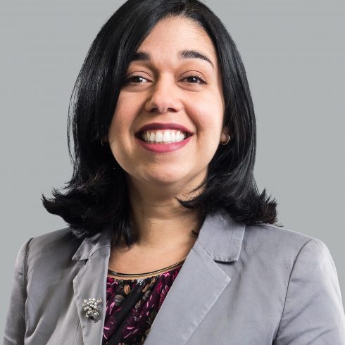 Presentando a Natali Fani-González, Comisionada con <a href="/mncppc/">M-NCPPC</a> y la Junta de Planificación del Condado de Montgomery. Compartirá su inspiradora historia y consejos de liderazgo en Conexiones! Visite bit.ly/2mhe1tx para registrar y aprender más sobre todos los presentadores.