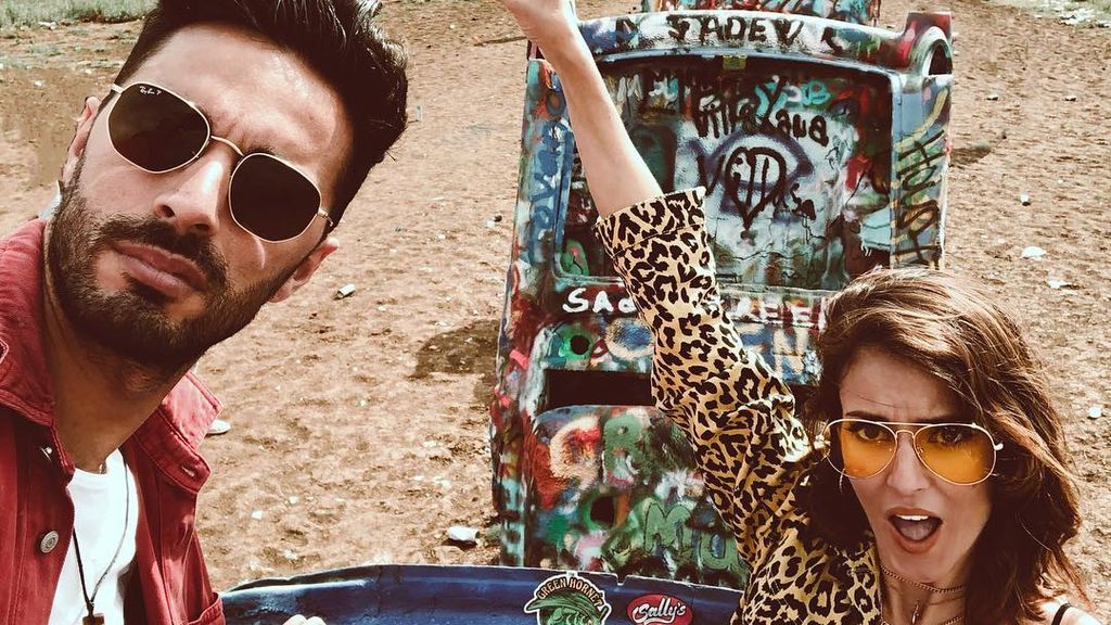 OutdoorTELE's tweet photo. .@PetraGHRV y @CristianGHRV se desnudan durante su alocado viaje por Estados Unidos 🔥>> https://t.co/orzA0ffGms https://t.co/XO28fNCGmB