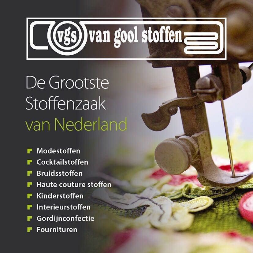 vriend van de Couturewalk, van gool stoffen in tilburg

prachtige Couturestoffen@!!