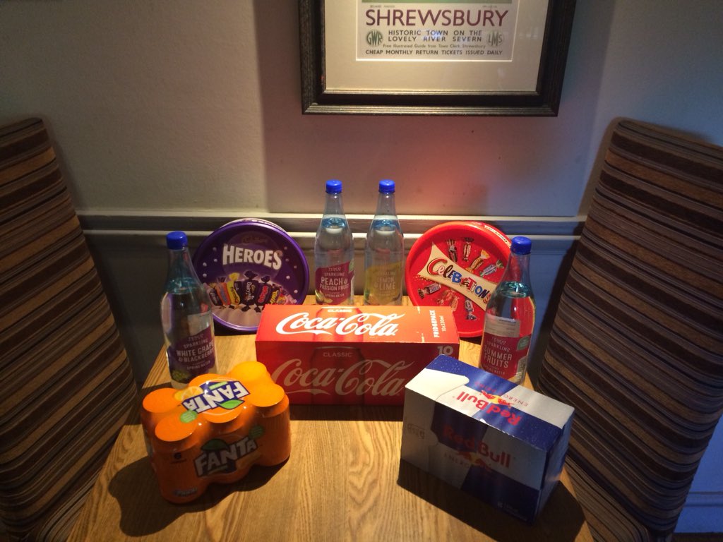 #hkappreciationweek <a href="/ShrewsburyNorth/">Shrewsbury_North</a> #rockstars treating the HK team to a lunch and some rewards for a great job well done and THANK YOU !!