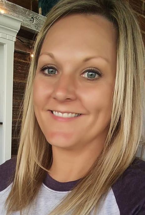 AberdeenNews's tweet photo. When Tanya Snaza was debating about her next role in life, all she needed was a little nudge from scripture. Meet the owner of #WebsterSD's Brewhouse Boutique — while you're there, get more biz news from the area: https://t.co/njFhWFPZNr https://t.co/58EUQaz7IN
