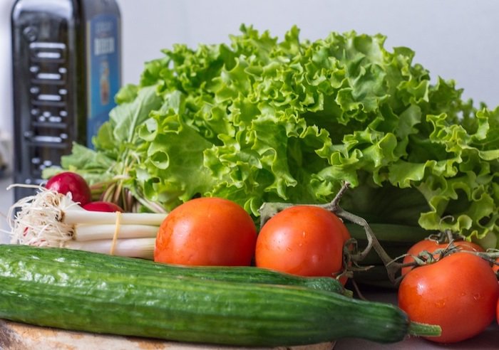 Recycled Garden: Foods You Can Grow from Kitchen Scraps
bit.ly/2Ohp2J1 #garden #gardeningtips #vegetables