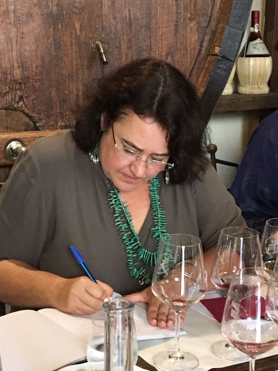 chianticlassico's tweet photo. Going South: the US sommeliers with Jeff Porter now in Castellina in Chianti with the local producers' association @DrinkEatLove. Special guest: Monica Larner @MonicaLarner #ccbootcamp #ChiantiClassico #GalloNero https://t.co/1apw9r53gE