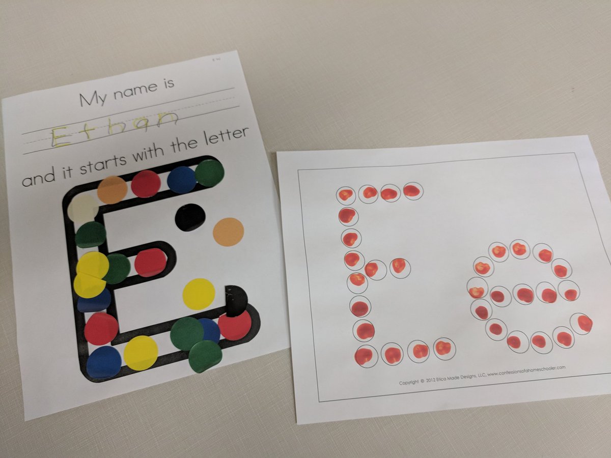 BoucherJac's tweet image. We are practicing the first letter of our names with stickers and q-tip painting #alphabet #namepractice #finemotor #tdsb @dorsetparkps