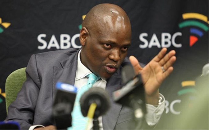 AdvoBarryRoux's tweet photo. Fela in Versace was doing well without a Music video https://t.co/Ez6gJRxkHu
