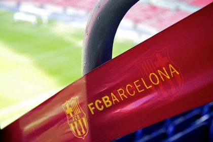 Cornerabogados's tweet photo. Nuestros compañeros @roca_toni y @pepcampins_law han presentado una demanda contra el @FCBarcelona_es en defensa de una socia expedientada. #DerechoDeportivo #Tribunales #Abogados https://t.co/ZrvJXpMWlh https://t.co/YM2W2TbGP9
