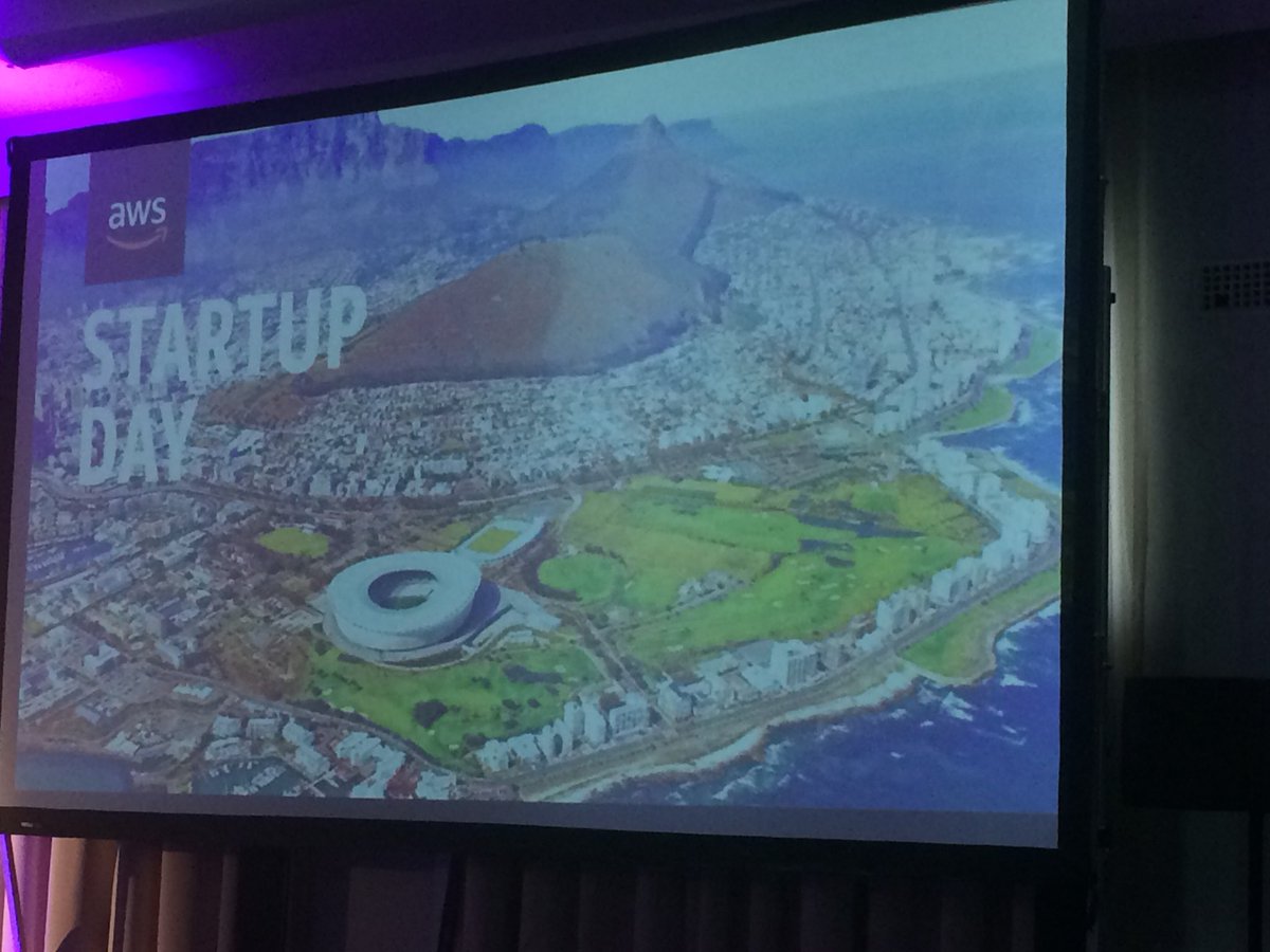AppmaniaZar's tweet photo. Today we’re out here at #AWS #StartUpDay https://t.co/xWsE54N6FU