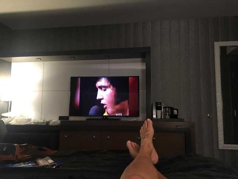 racinkrazy's tweet photo. My friend is a finalist in The Guest House at Graceland's photo contest. Help me rally votes! https://t.co/FzCKhRIUIU @GHGraceland https://t.co/lfOXNaFqUg