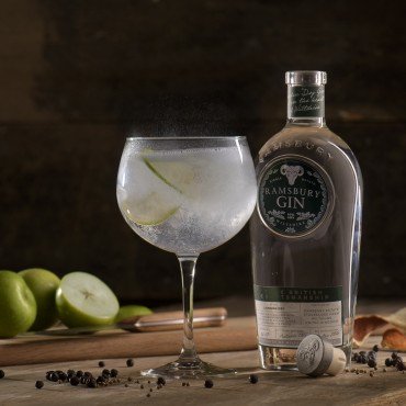 boutiquebarshow's tweet photo. Ramsbuy Estates grow fine Horatio wheat, have their own chalk filtered water source and the distillery uses heat generated by a biomass boiler fed by their sustainable woodland. Waste water is cleaned by a wildlife friendly reed bed system. Meet @Ramsburydistil @vds at #BBS2018 https://t.co/YaOfygwR04