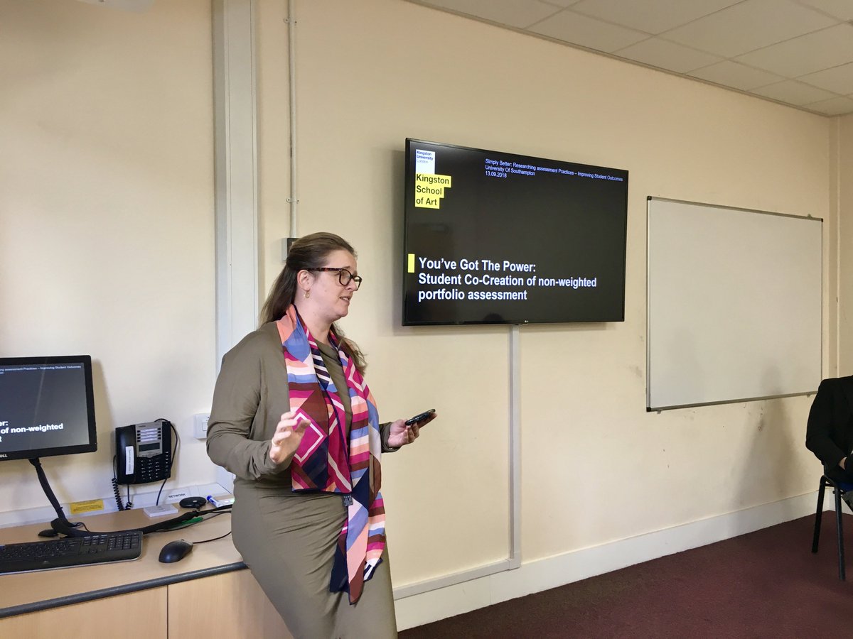 MegenJM's tweet photo. Really enjoyed @Portiau's presentation on power relations in Higher Ed. Who DOES actually have the power in the classroom (&amp; in assessment)? And how can we shake up that dynamic? #rapcom #rap #SimplyBetter https://t.co/ELa4xSUi7I