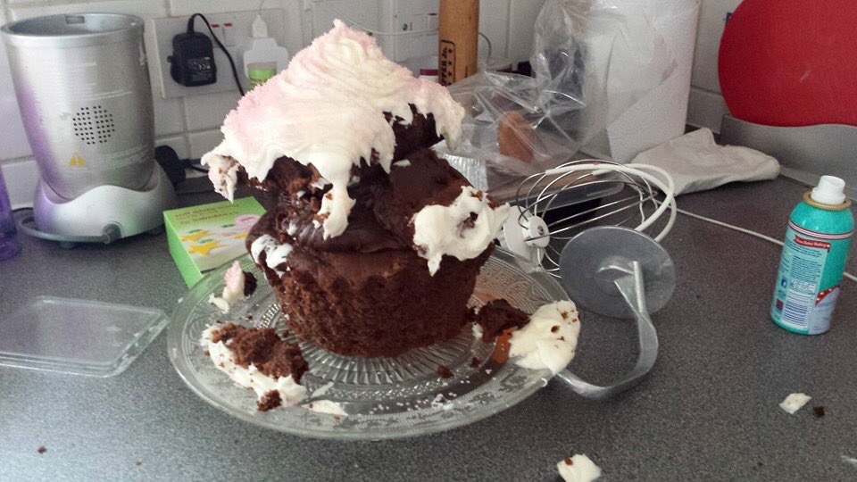 chunkysmum1's tweet photo. #extraslice me and my sister sue, made this giant cup cake for my silver wedding anniversary. https://t.co/HTTCKCPK4J