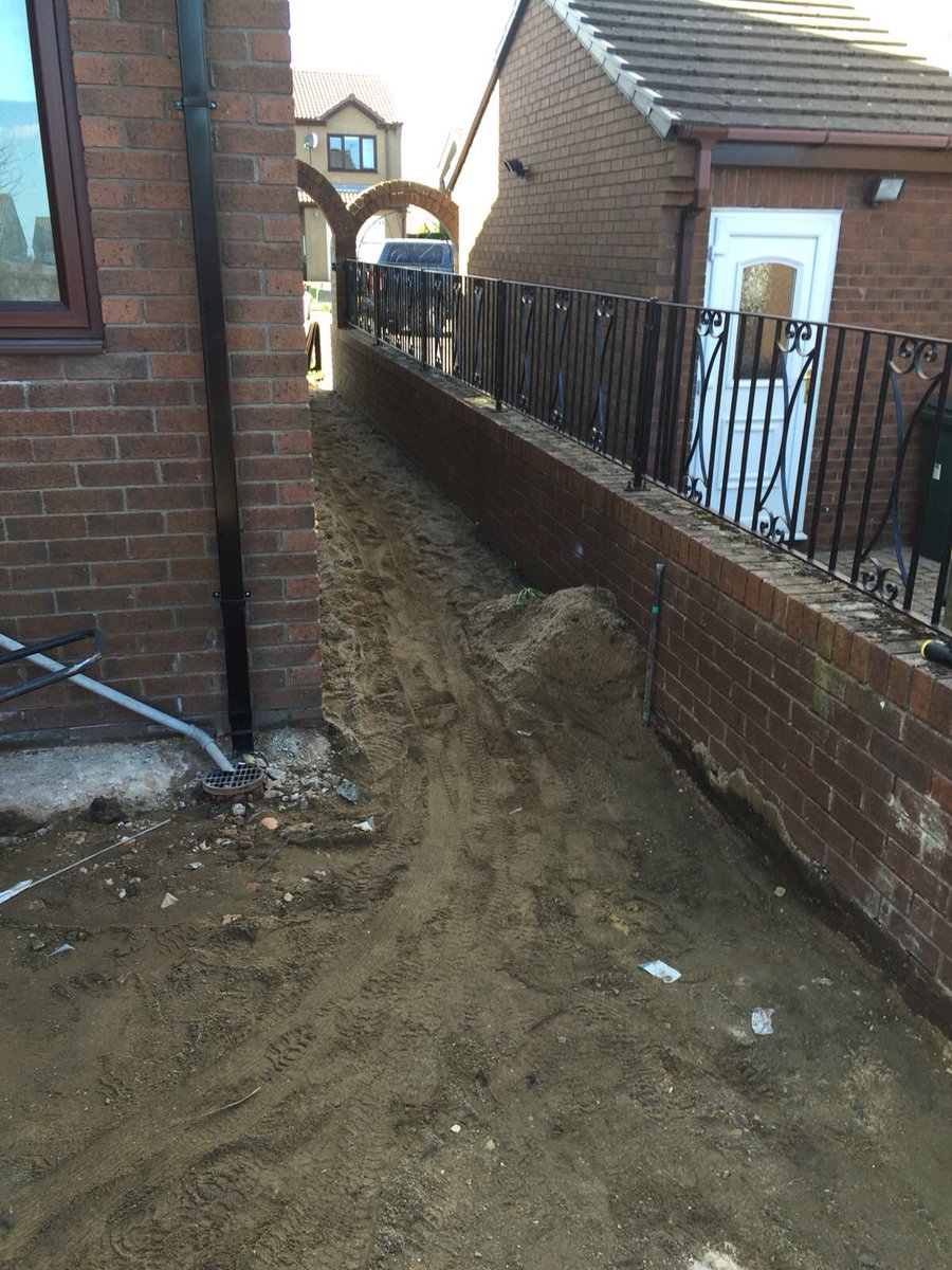 SydVarley's tweet photo. Couple of before and after shots of a domestic job by #SydVarleyGroundworks #NEGroundworks #groundworksnortheast #landscaping #paving https://t.co/rQhERZBO6c