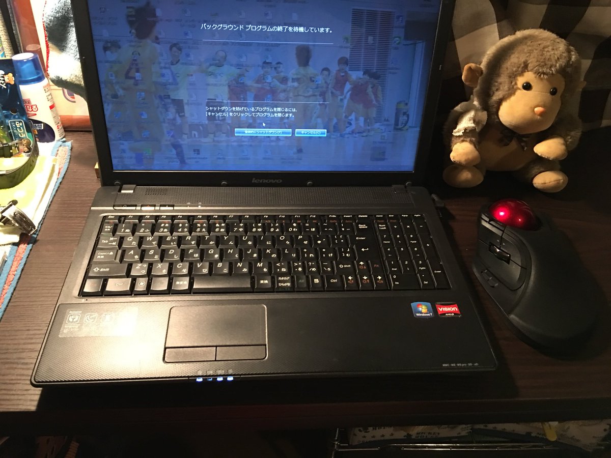 mentosfcutd15's tweet image. 届いたんやけどさ、

eRemote miniはウチじゃ使えん。
HUGEのマウス、デカーないか？
もはやマウスちゃうねん。猫やん。
#glo懸賞
#eRemote mini
#HUGE
#後はタンブラーを待つ