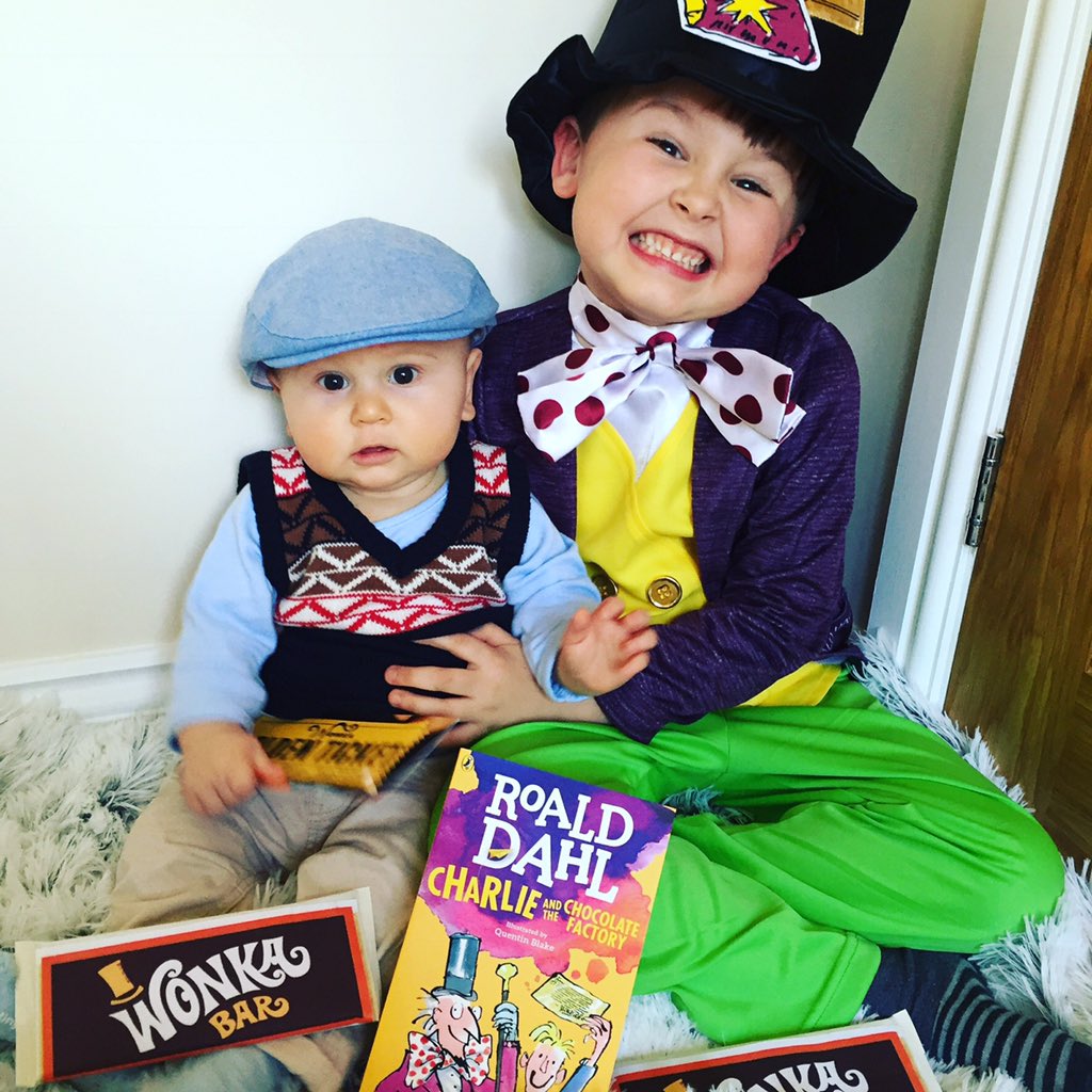 MummaJem's tweet image. We love all his stories but Charlie and the Chocolate Factory is our favourite!!! 🍫📚 #RoaldDahlDay
