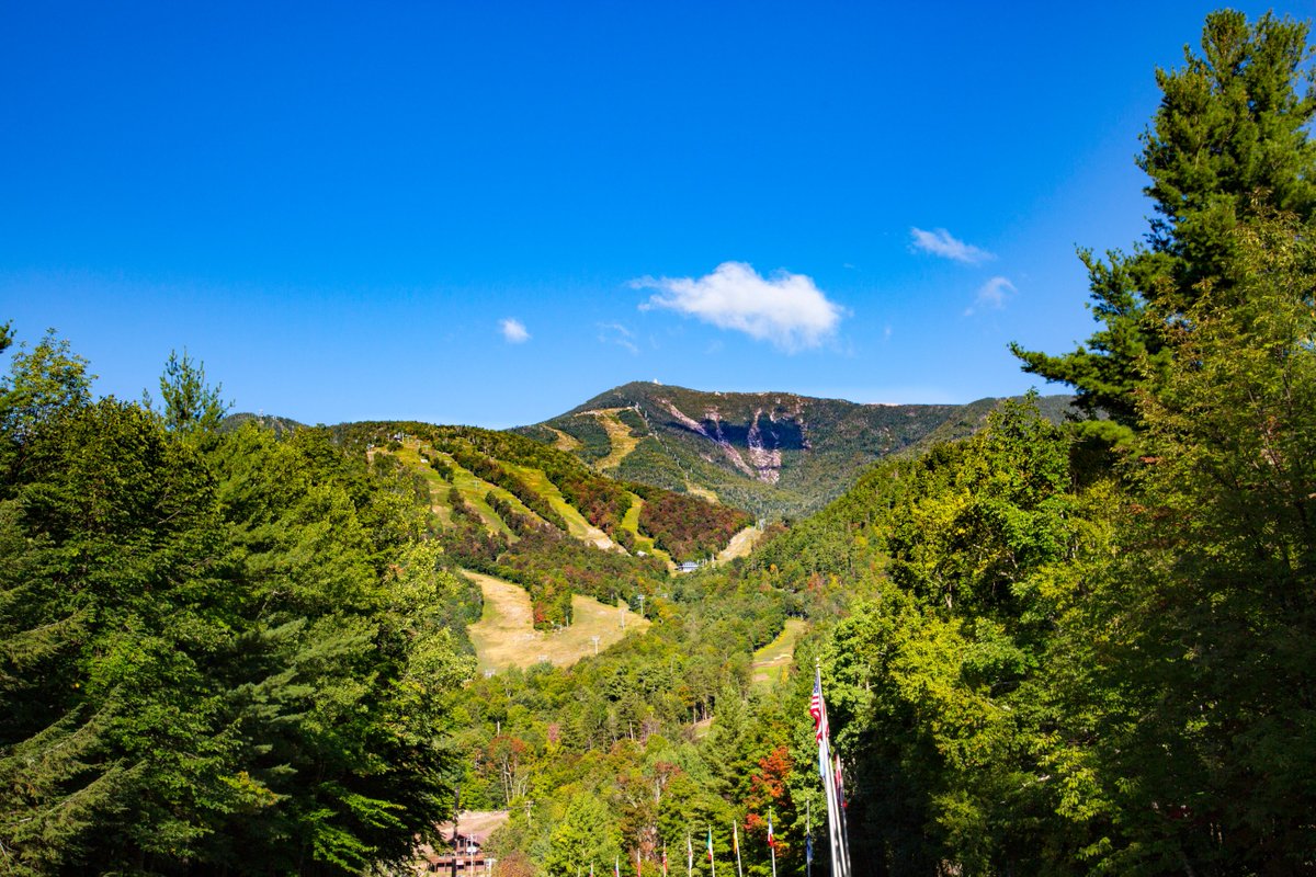 The leaves🍂🍁 are changing and you know what that means... It's Whiteface Oktoberfest🍻 time!  
 Don't forget 🗓️ it's a week earlier this year Sept 22nd &amp; 23rd, see you there.
#Oktoberfest #perfectdayadk #wflpfallfests #LakePlacid #WilmingtonNY #seeyouonthemountain #SkitheFACE