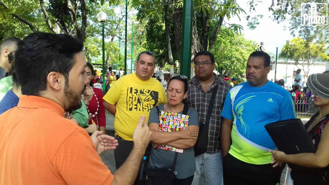 ElPitazoTV's tweet photo. #AHORA 10:01am #Miranda | Aseguran que no pueden costear el monto establecido y no tienen tiempo para buscar cupo en otro colegio #13sep - vía @LidkRodelo https://t.co/ZO82dbkZYE