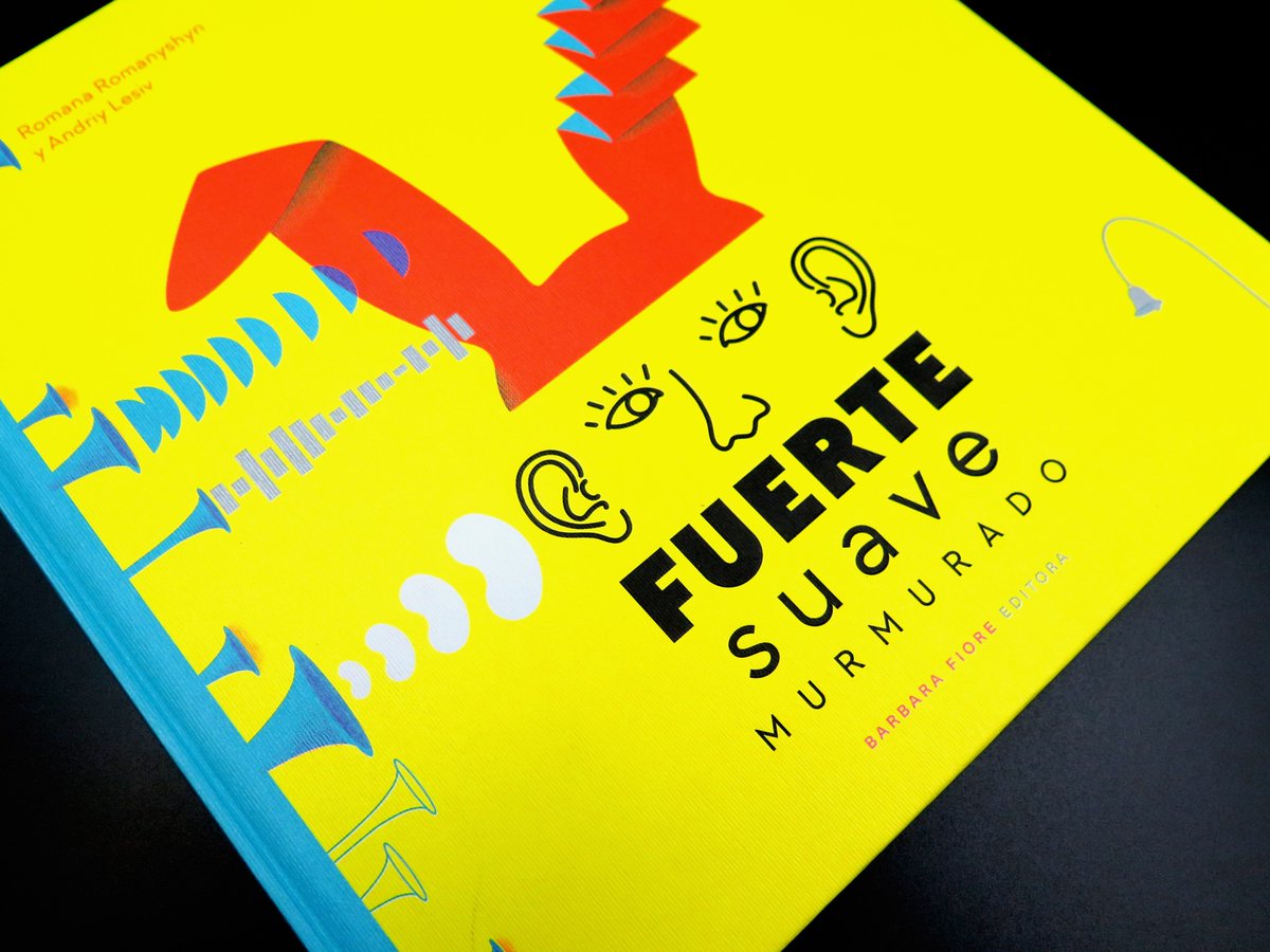 _Troquel's tweet image. #Reseña “Fuerte, suave, murmurado" de los autores ucranianos Romana Romanyshyn y Andriy Lesiv es editado por @BarbaraFiore,  una joya de libro informativo que nos habla del ruido, la música y el silencio. bit.ly/2Nmxfy8