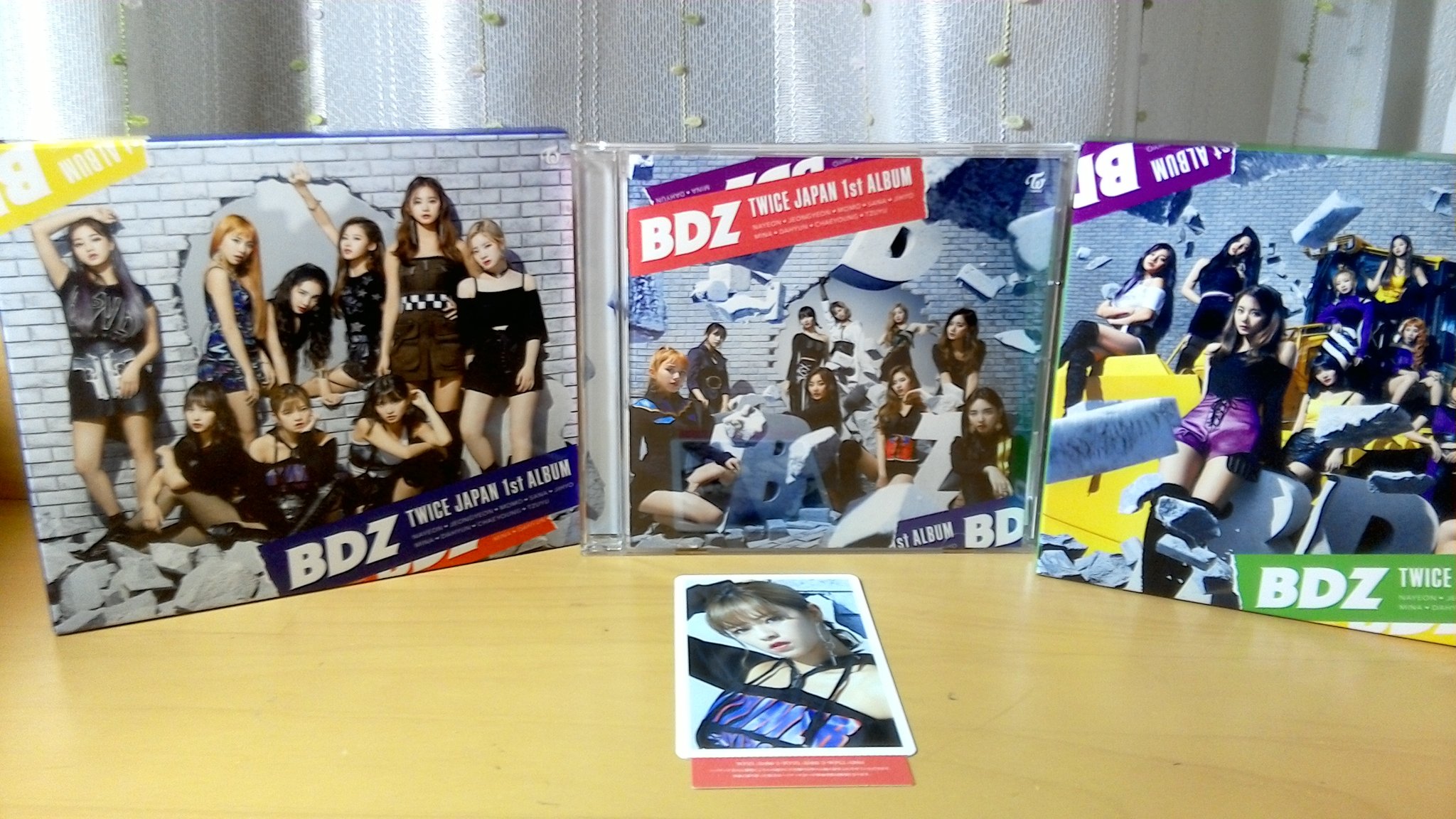 TWICE サイン入りチェキ 血なまぐさく 直筆 BDZ タワレコ チェヨン