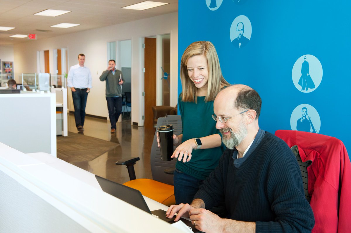 JoinCardinal's tweet photo. Java! Angular! iOS! Android! We are hiring a wide range of developers at our Cincinnati office! Visit @CardinalNow Careers today to apply. See available jobs, employee interviews &amp; more. #Java #Angular #JavaScript #Kotlin #Swift #Mobile https://t.co/oFsAJU6Uj8 https://t.co/kfF589Gxka