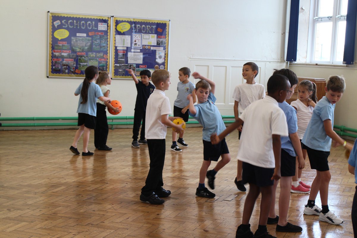 Rivelin Primary tweet media