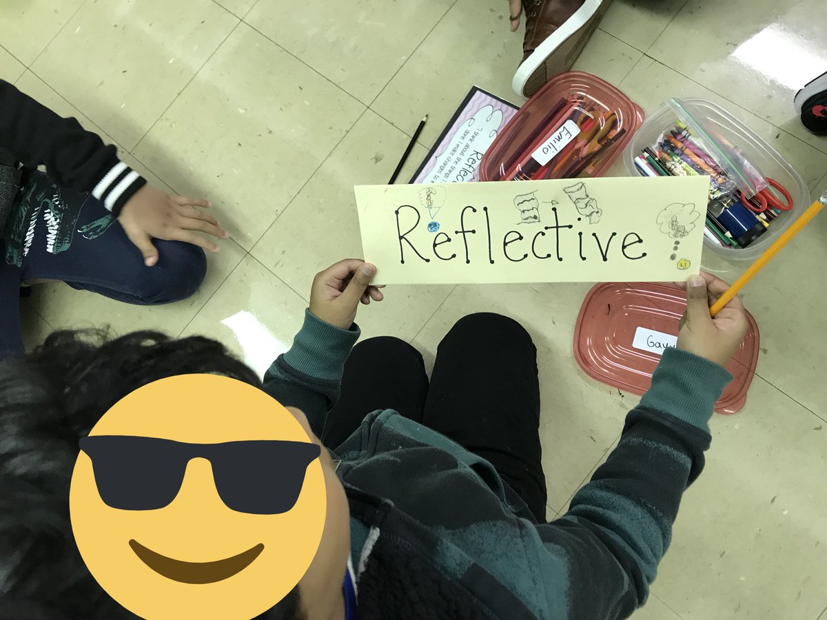 StClementECSD's tweet photo. Grade 3’s exploring the @ibpyp learner profiles! #collaboration #ECSDfaithinspires https://t.co/mBtlIIyIhL