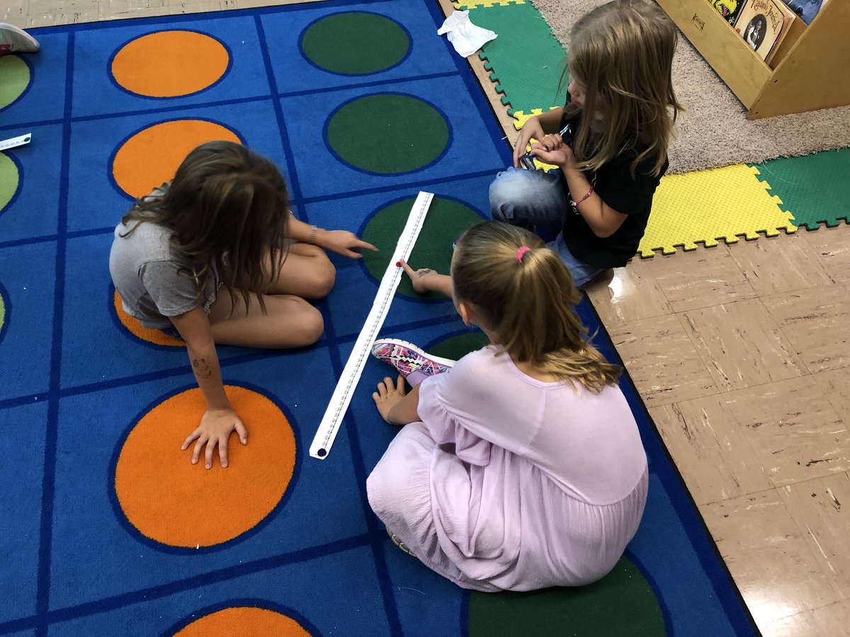 MsPeterson118's tweet photo. Playing Number Squeeze in math today! https://t.co/cMZZ10C0CS
