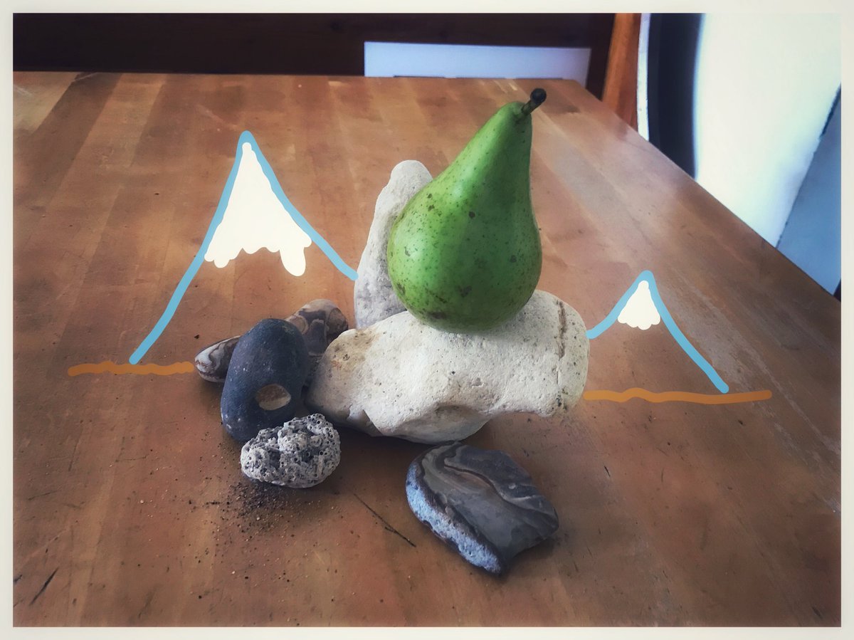 TimLihoreau's tweet image. All those pears, so far
[*MonicaVoice*] ‘I KNOW!’

#pearconference
#peterpears
#peargynt