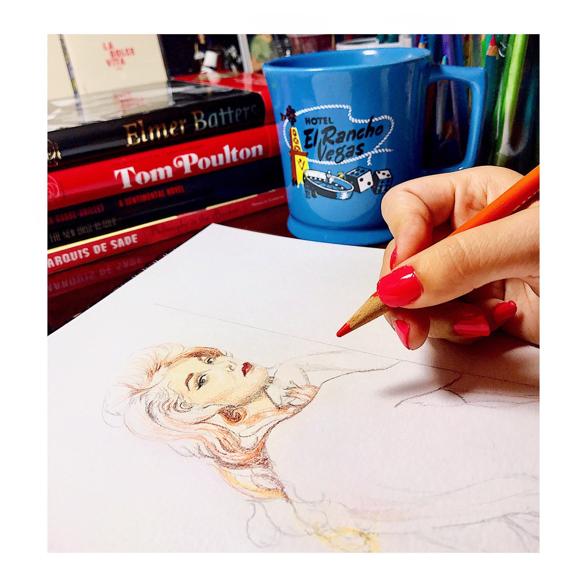 Listening to Earth, Wind & Fire, drinking coffee from my favorite mug which I got in Vegas, & sketching this redheaded pinup🔥🖍☕️ #pinup #pinupartist #wip #workinprogress #sketch #sketching #colorpencil #illustration #coffee #redhead #fall #autumn #vintage #retro #art #drawing
