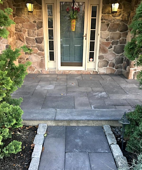 GCHURCHILLINC's tweet photo. Your front entry way should make a statement and set the tone for the rest of your home. 
...
#garrettchurchill #GCapproved #preferences #stonework #landscaping #outdoorspace #porchlife #agriculture #makeadecision #makeitcount https://t.co/58L1enFADn