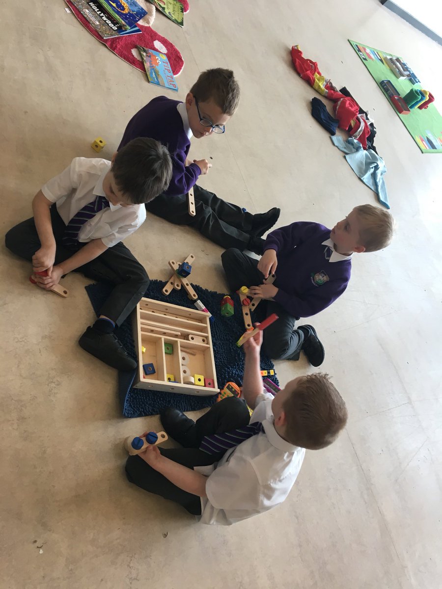 Educ8ingInHeels's tweet photo. 2 fab Stay, Play &amp; Learn sessions 2day @StMonicaMilton -great to see so many families 👨‍👧‍👦🏫👩‍👧‍👦 Terrific to have a former pupil back as Junior Play Leader too-a credit to his family &amp; school 🌟 @allsaintsrcsec @earlyyearsscot #PlayIsImportant #RelationshipsAreEverything https://t.co/GOdeQ1Ac7j